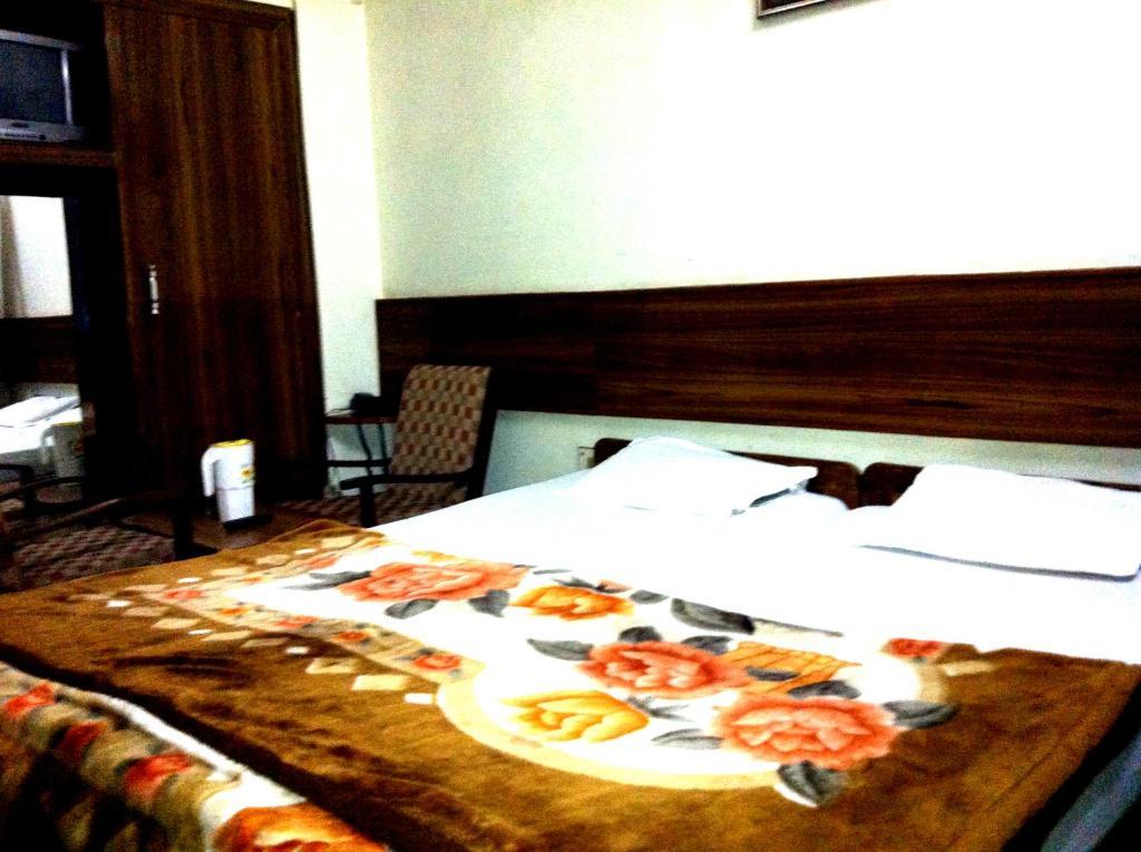 Natraj Varanasi
