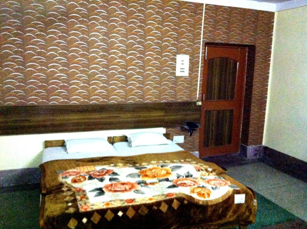 Natraj Varanasi