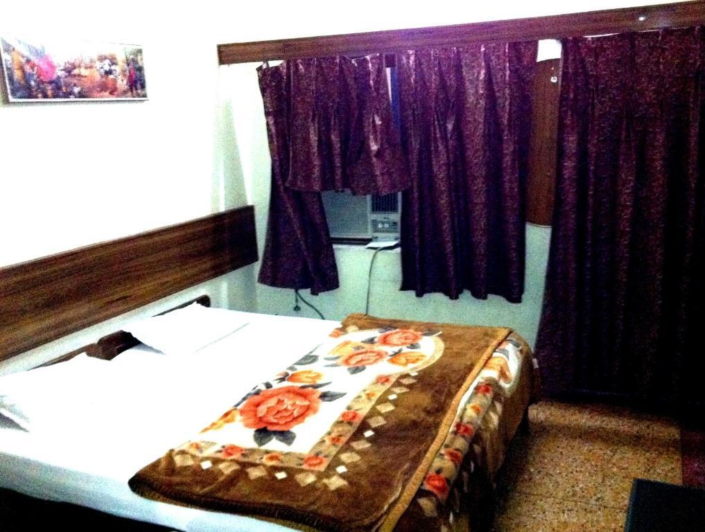 Natraj Hotel